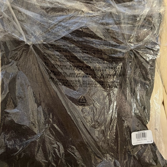 Old Navy Pants - New w/tags old navy metallic size 16 rockstar burgundy jeans